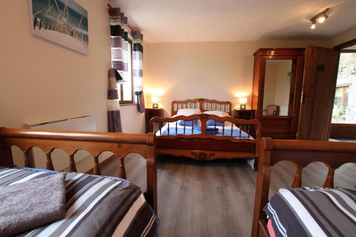 La Ferme De Montaigu Bed & Breakfast Exterior photo